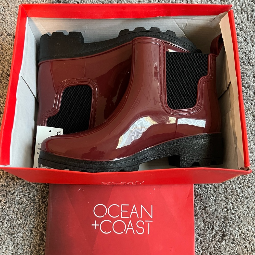 Dark red Ocean + Coast rain boots